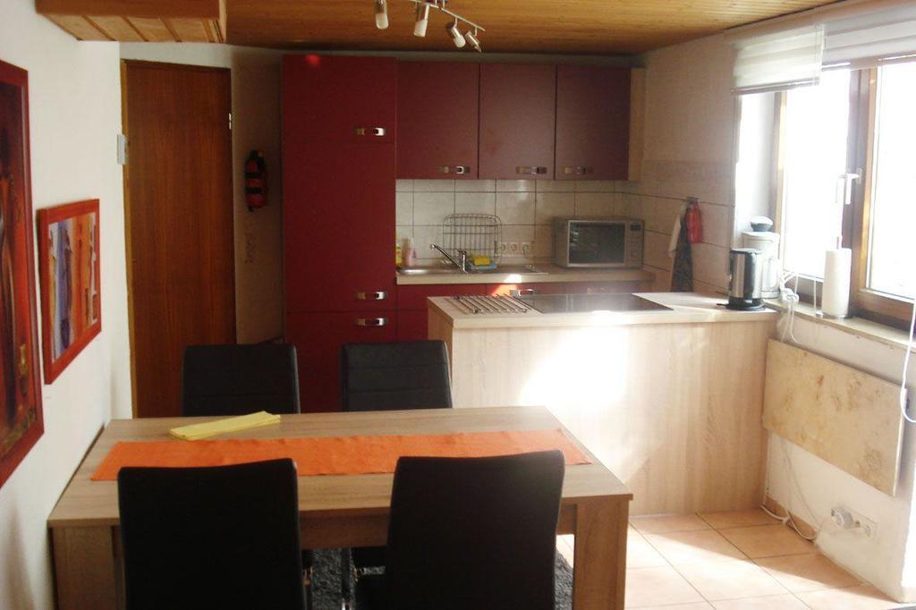 2 Zimmer-Appartement Seerose Pliezhausen Exterior foto